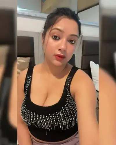 Call Girls Service Azad Nagar